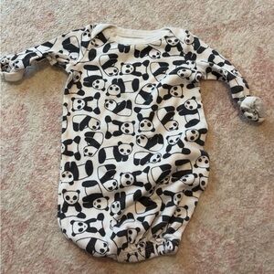 Tea Collection Black and White Panda Kids Footie